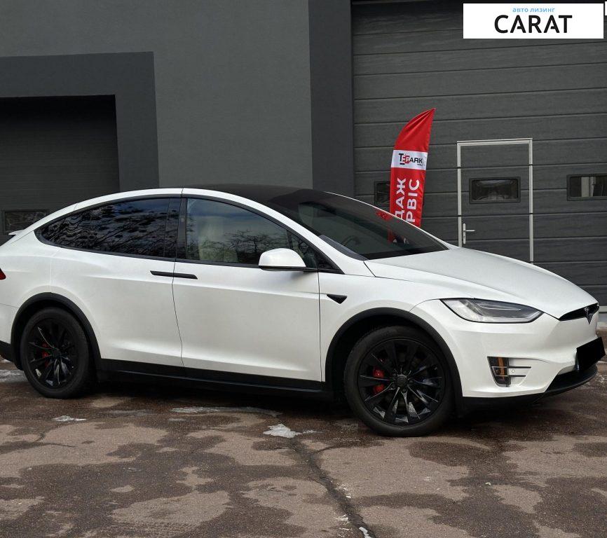 Tesla Model X 2020