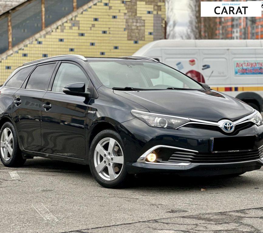 Toyota Auris 2015