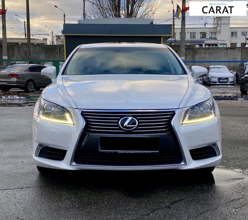 Lexus LS 2015