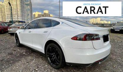 Tesla Model S 2013