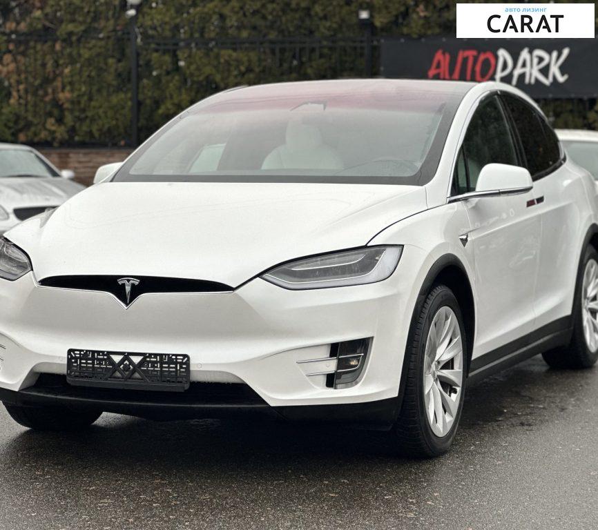 Tesla Model X 2020