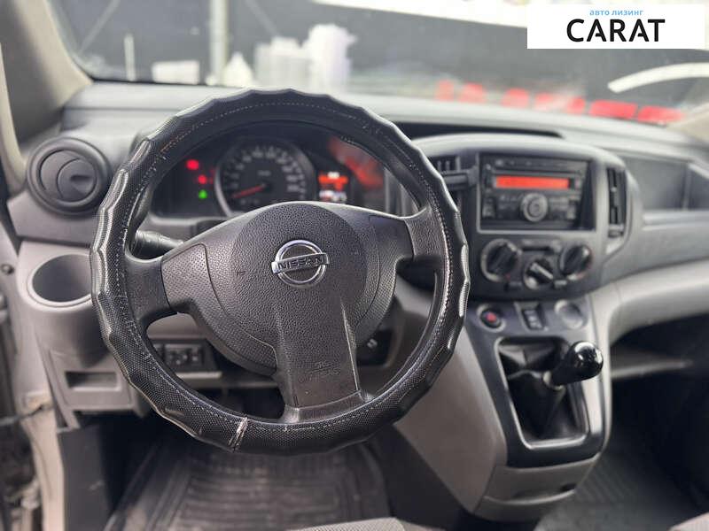 Nissan NV200 2010 Nissan NV200 2010