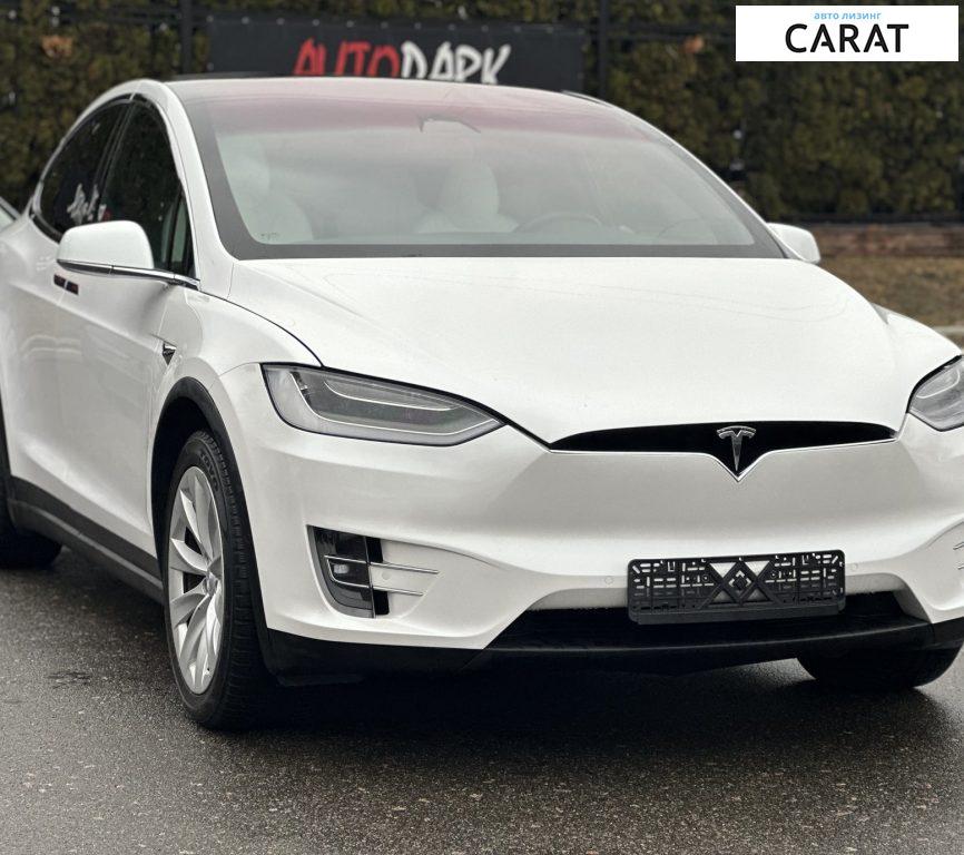 Tesla Model X 2020