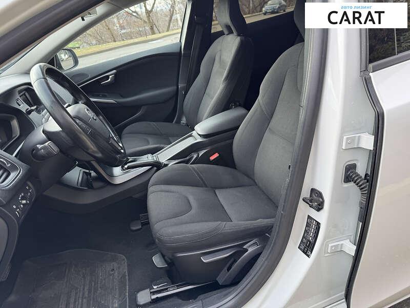 Volvo V40 2013 Volvo V40 2013