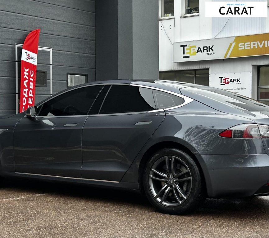 Tesla Model S 2016