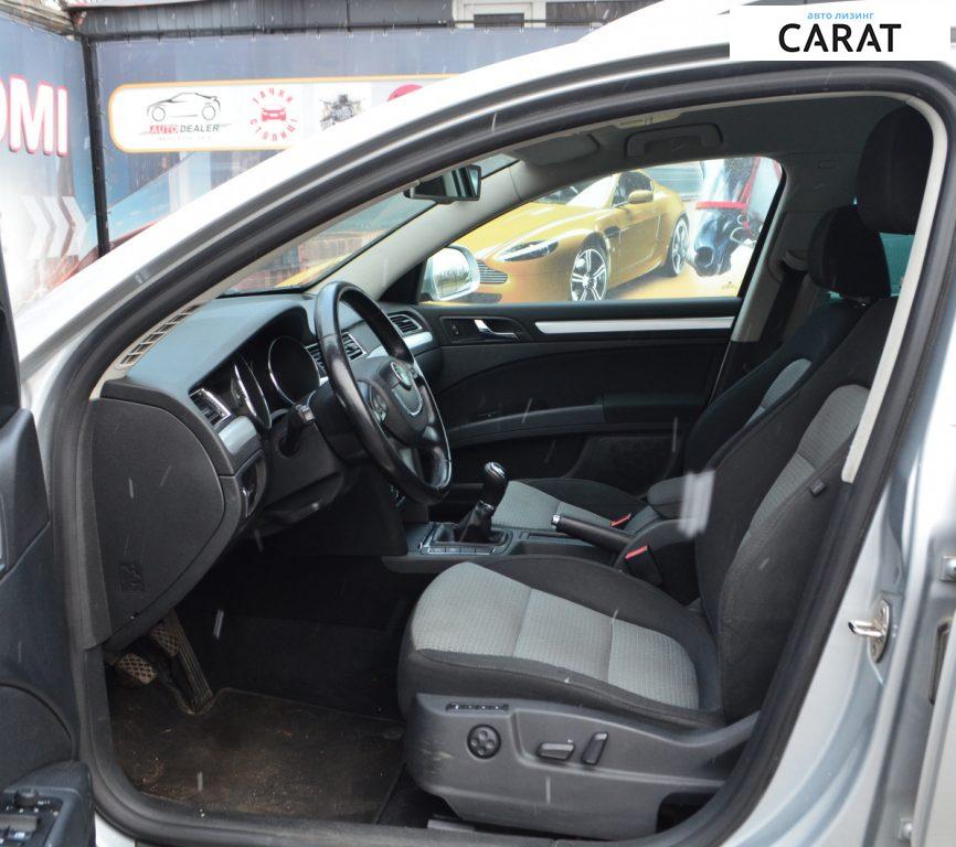 Skoda Superb 2011