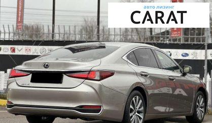 Lexus ES 2019