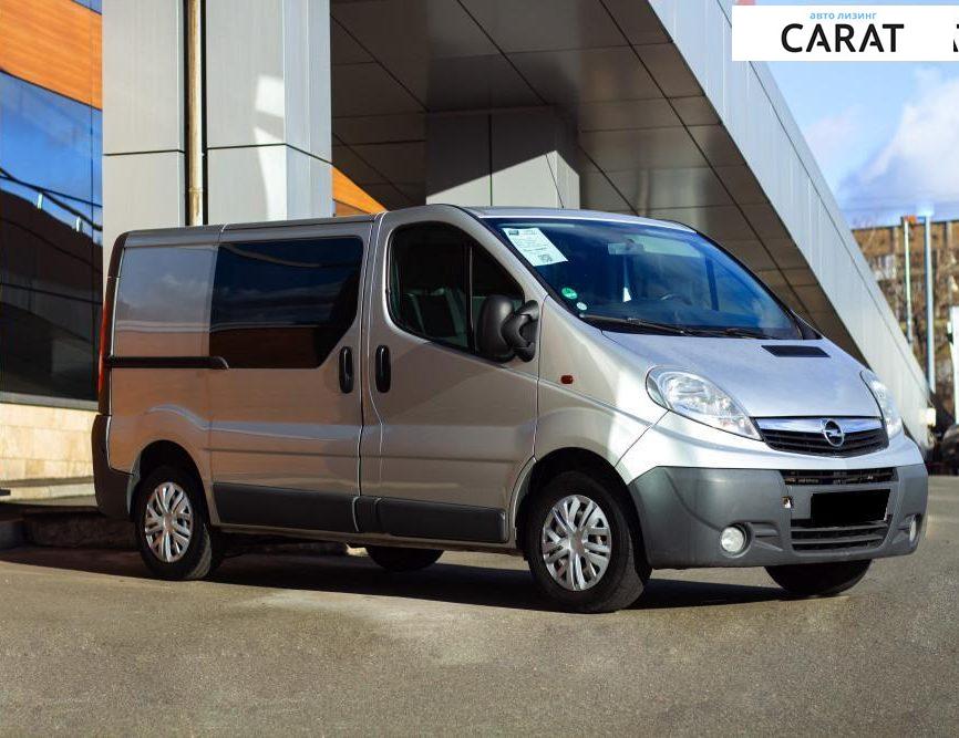 Opel Vivaro пасс. 2013