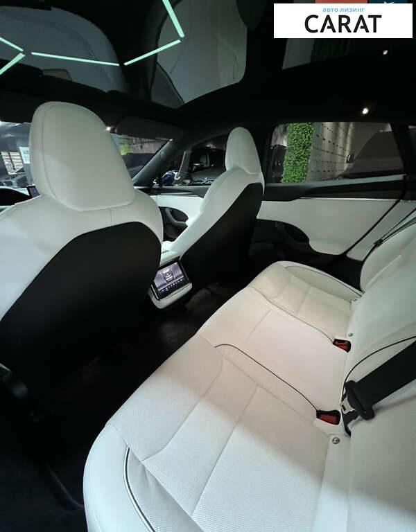 Tesla Model S 2022