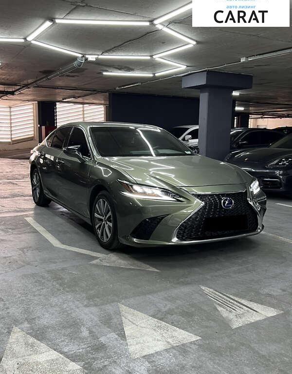 Lexus ES 2020
