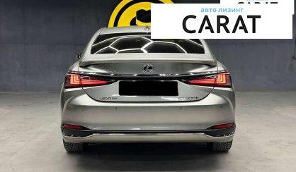 Lexus ES 2022