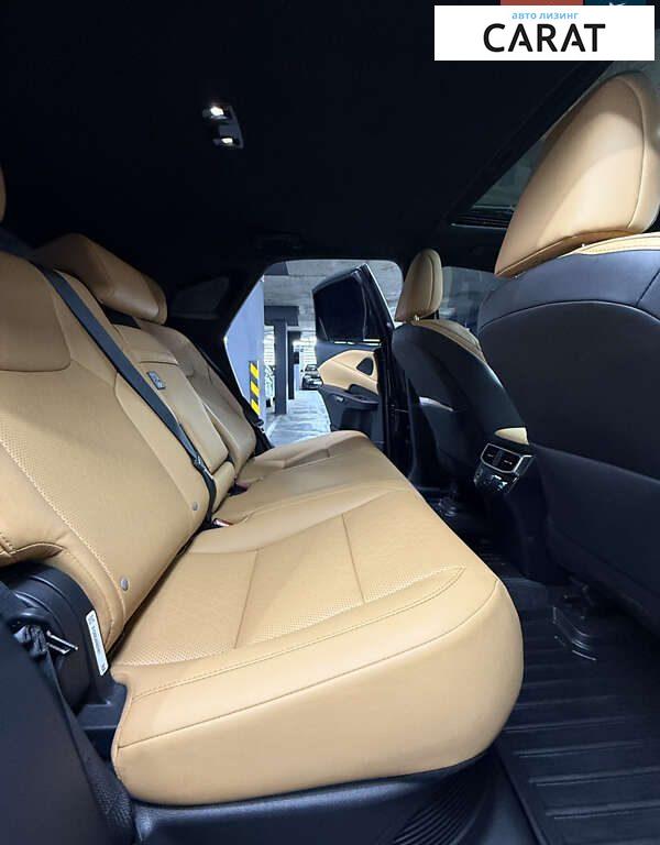 Lexus RX 2023