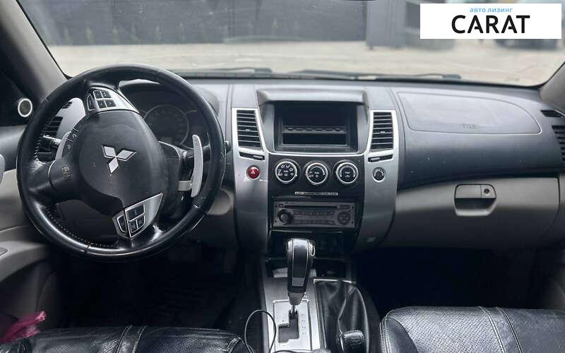 Mitsubishi Pajero Sport 2013 Mitsubishi Pajero Sport 2013