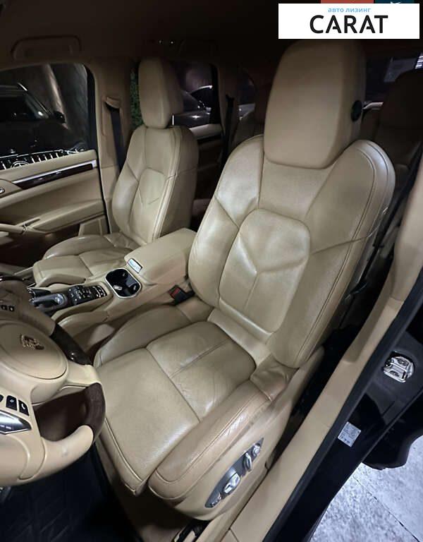 Porsche Cayenne 2013