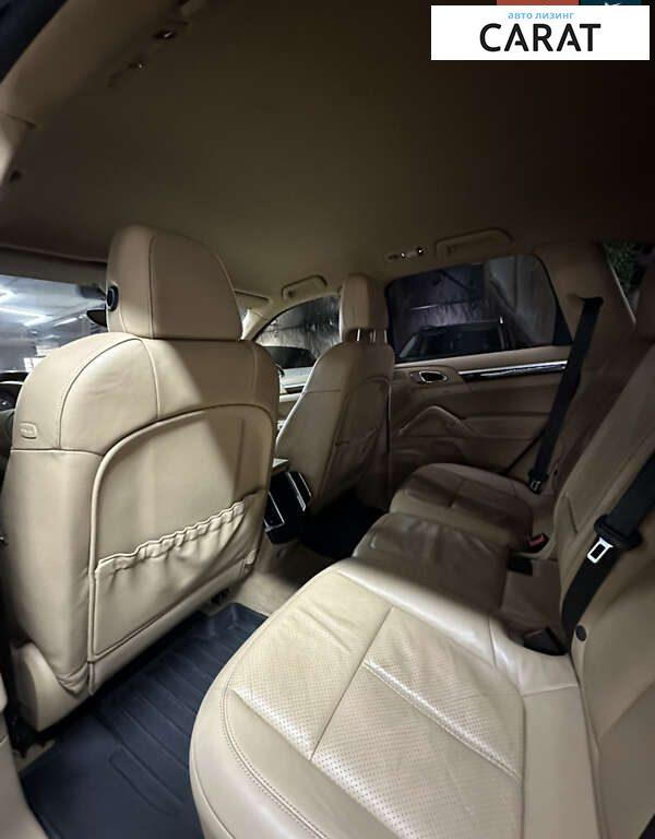 Porsche Cayenne 2013