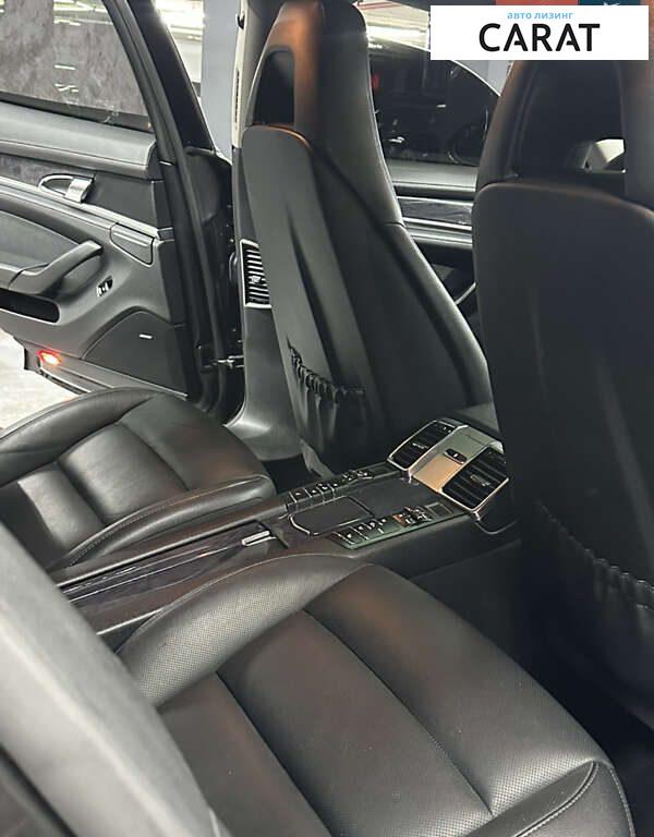Porsche Panamera 2013