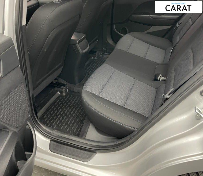 Hyundai Elantra 2018