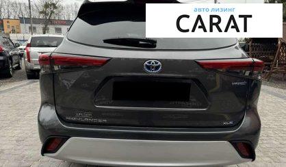 Toyota Highlander 2021