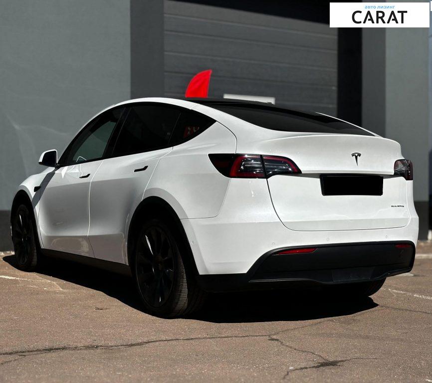 Tesla Model Y 2021