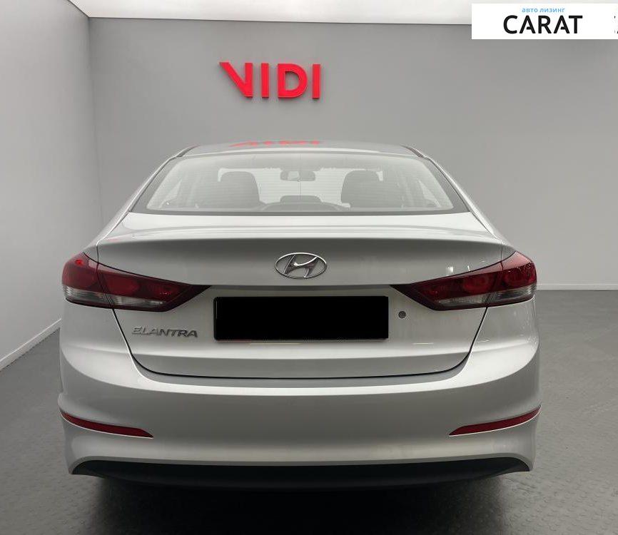 Hyundai Elantra 2018
