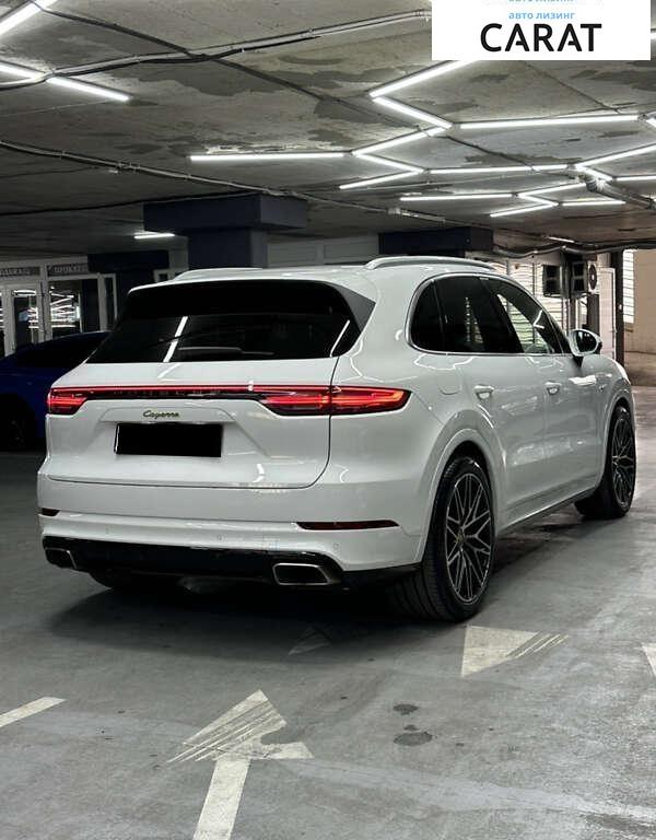 Porsche Cayenne 2022