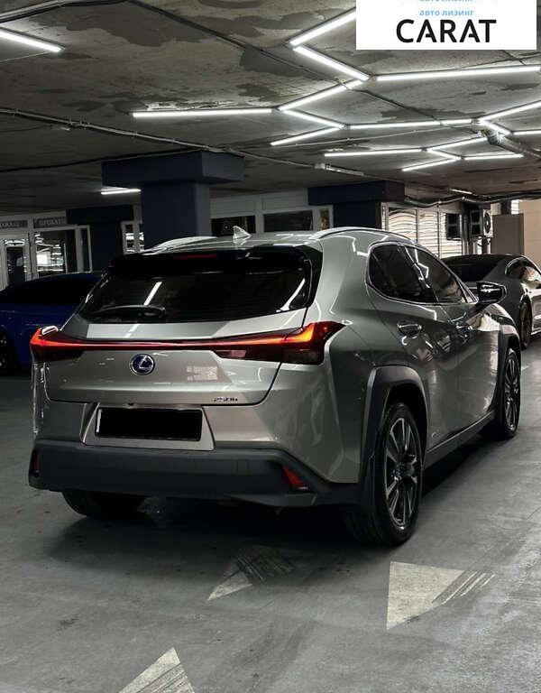 Lexus UX 2020