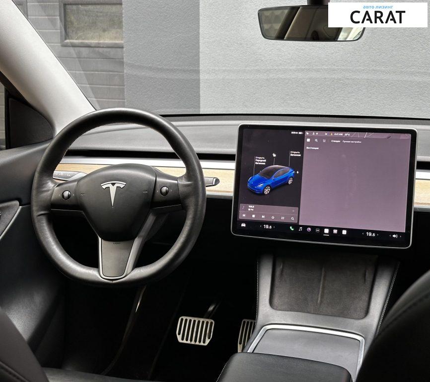 Tesla Model Y 2021
