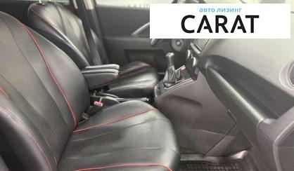 Mazda 5 2011
