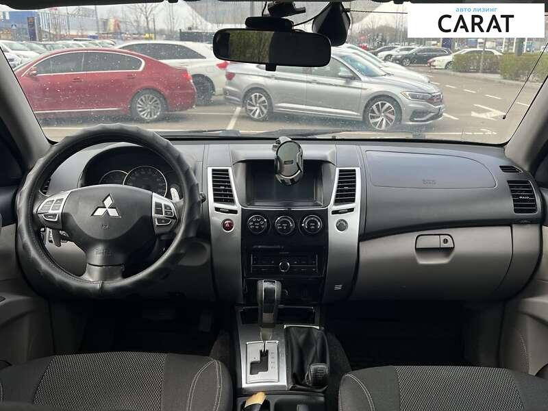 Mitsubishi Pajero Sport 2011 Mitsubishi Pajero Sport 2011