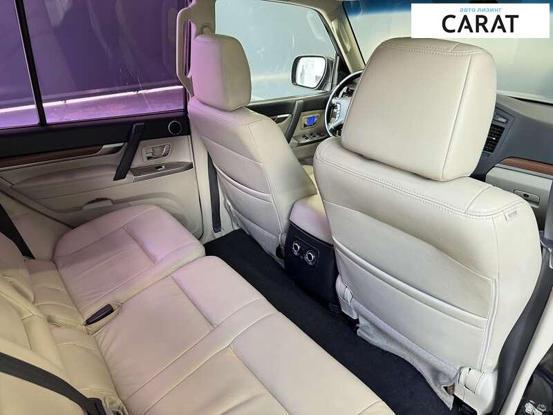 Mitsubishi Pajero Wagon 2012 Mitsubishi Pajero Wagon 2012