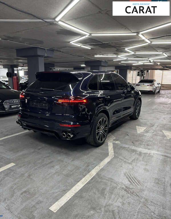 Porsche Cayenne 2015