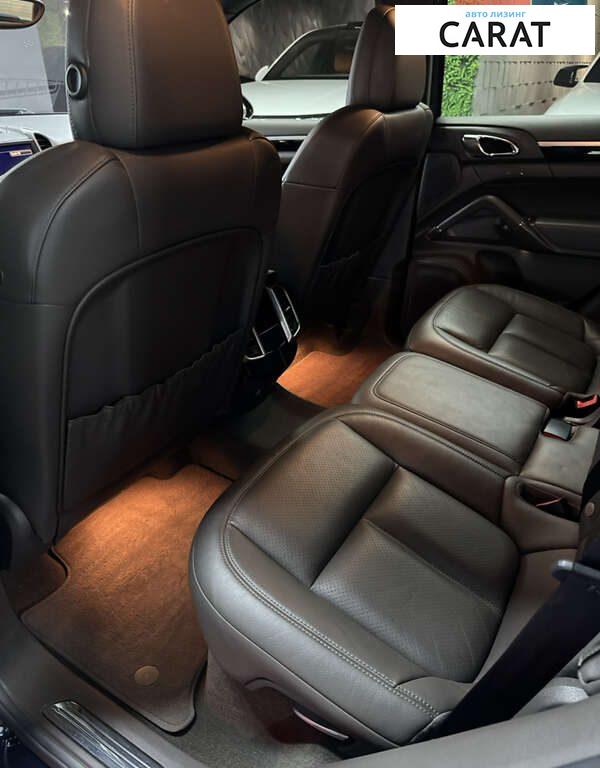 Porsche Cayenne 2015