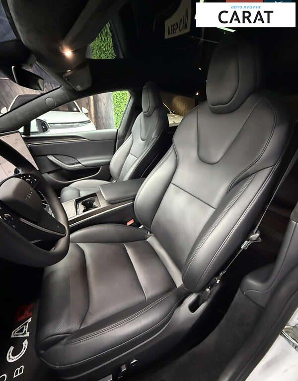 Tesla Model S 2022