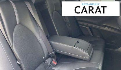 Toyota Camry 2021