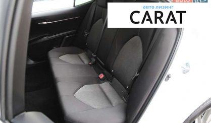 Toyota Camry 2019