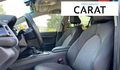 Toyota Camry 2019