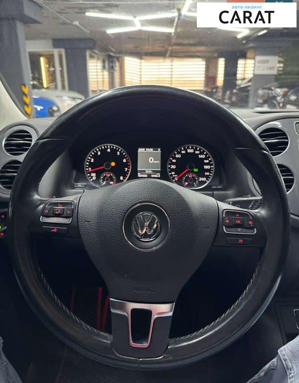 Volkswagen Tiguan 2011