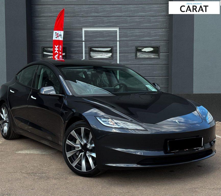 Tesla Model 3 2024