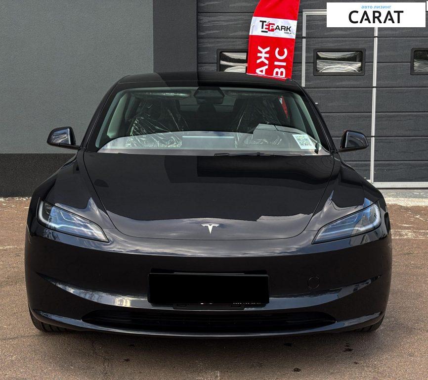 Tesla Model 3 2024