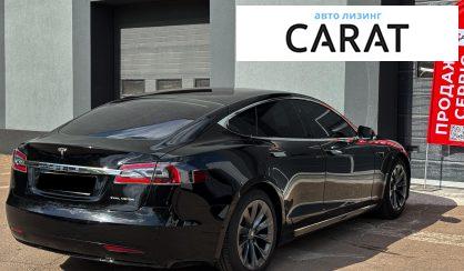 Tesla Model S 2020