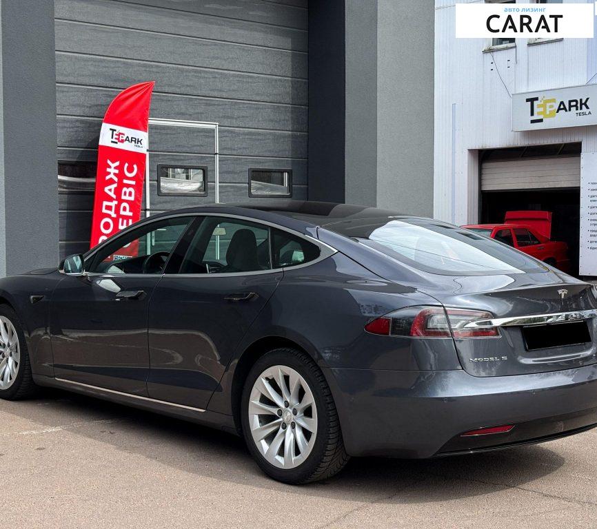 Tesla Model S 2018