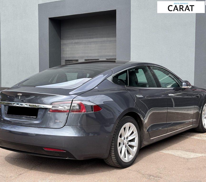 Tesla Model S 2018