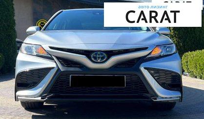 Toyota Camry 2021