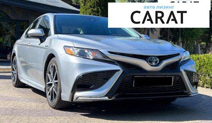 Toyota Camry 2021