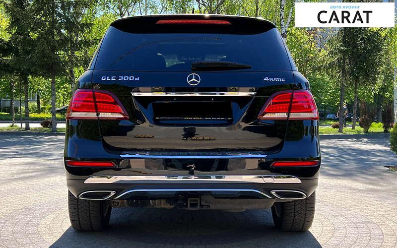 Mercedes-Benz GLE-Class 2016 Mercedes-Benz GLE-Class 2016