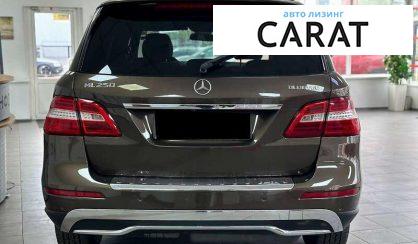 Mercedes-Benz M-Class 2012