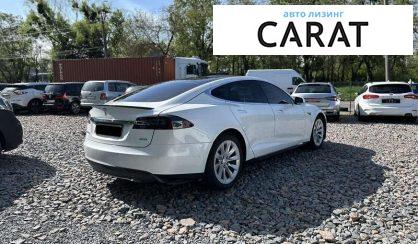 Tesla Model S 2016