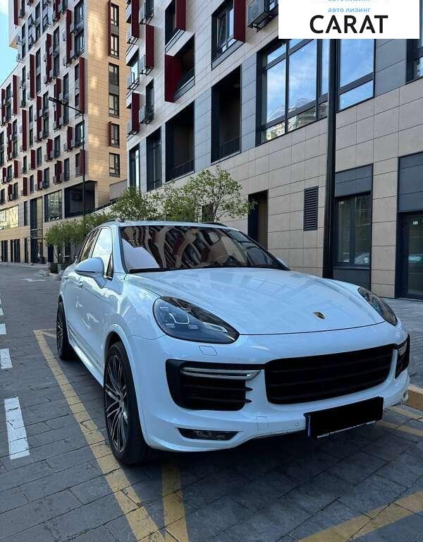 Porsche Cayenne 2015