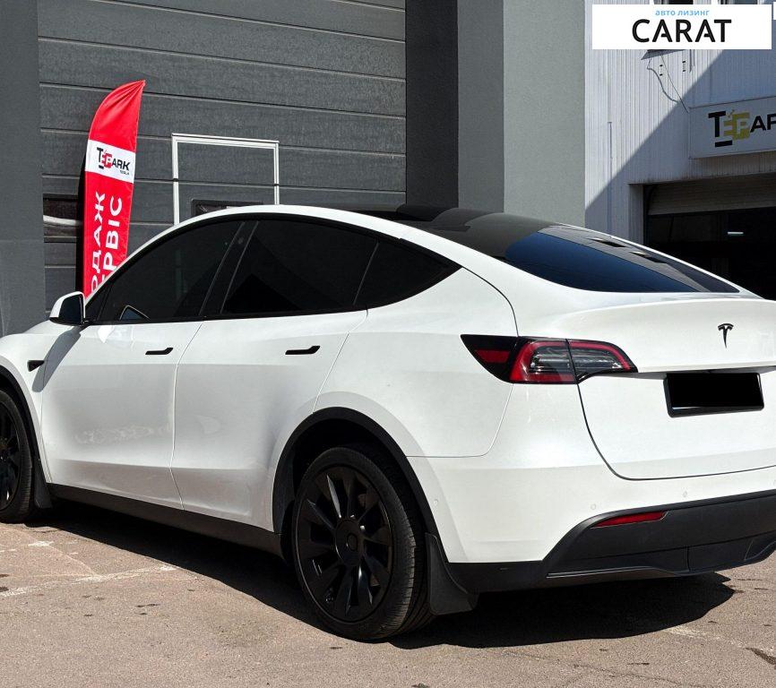 Tesla Model Y 2021