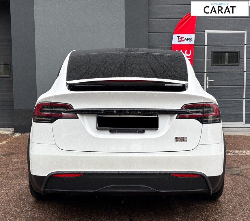 Tesla Model X 2023
